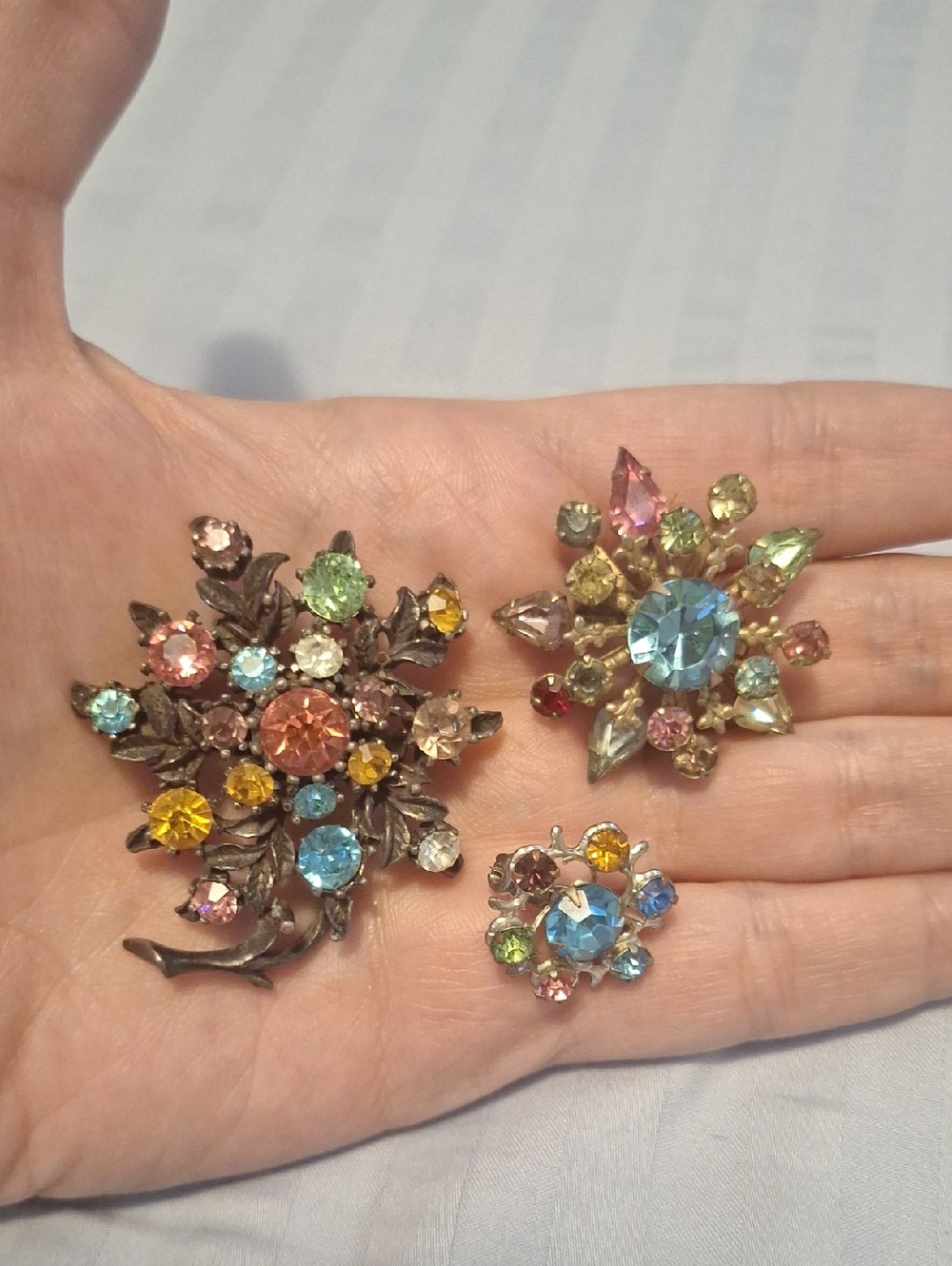 Coro Brooch With Vintage Sisters!